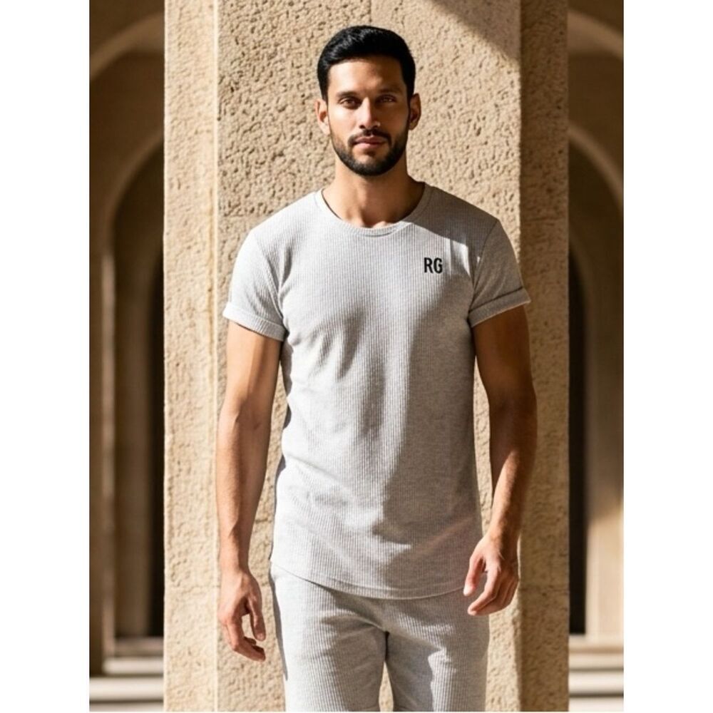 NWT RAWGEAR Men’s Gray Short Sleeve Ribbed Knit Shirt Logo - Size Small